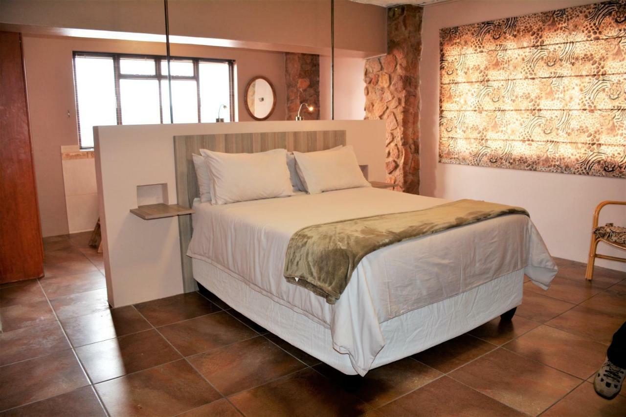 Mabalingwe Uzuri Lodge Bela-Bela Kültér fotó